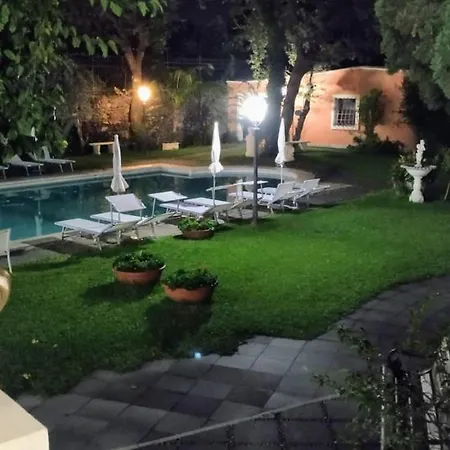 Hotel Villa Paradiso Dell'Etna San Giovanni La Punta Exterior foto