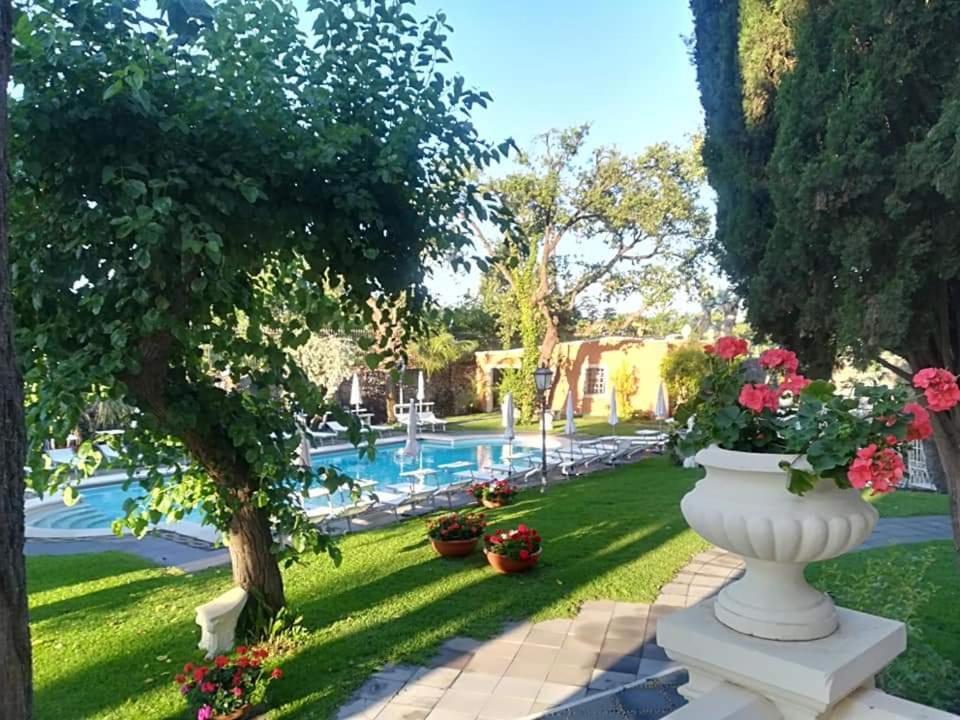 Paradiso Dell'etna Hotel